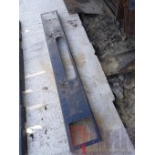 Усилитель бампера Renault Magnum DXI верхний (242)