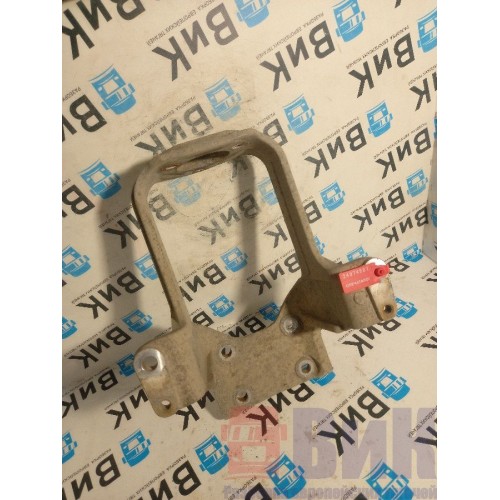 Кронштейн задней подушки кабины Scania P340 170558 (901), 1518493