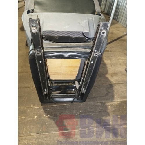 Сиденье пассажирское MAN (092), -4