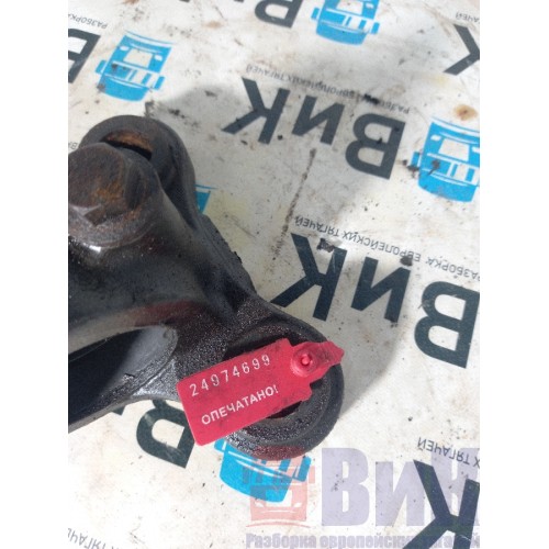 Кронштейн переднего стабилизатора Renault T460 003088 (699), 22119002-1