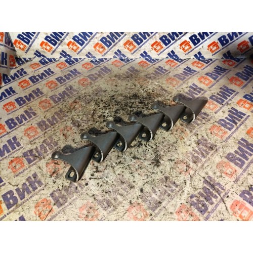 Прижимная пластина оси коромысел Renault DXI 13 /Volvo DC13C (186) *, 20728004-8