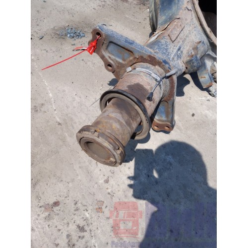 Корпус заднего моста (чулок) MAN под Х-обр.тягу блок подшип. (952), -4