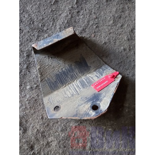 Кронштейн накладки бампера Scania P340 633245 (952), 1398873