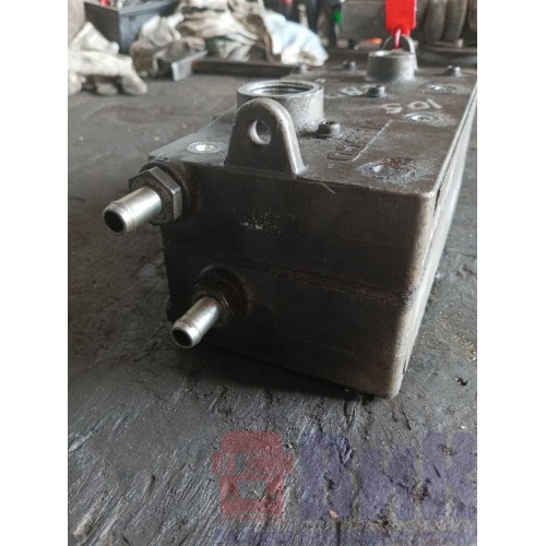 Головка воздушного компрессора DAF 105 (148), 27011021041-4