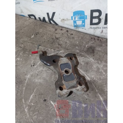 Кронштейн заднего амортизатора Renault Premium 001637 нижний LH (532), 0600042-1