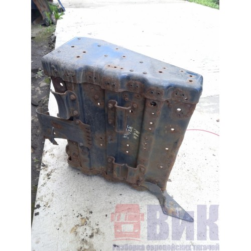 Ящик АКБ MAN TGX (узкий) 025609 (950) , -4