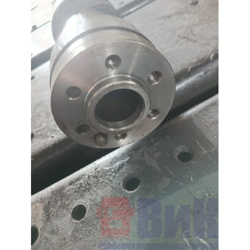 Распредвал DAF 105 (137), 1687747-13