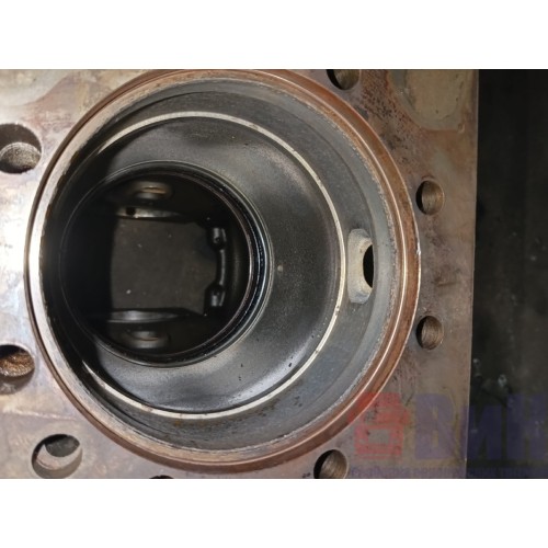 Блок цилиндров двигателя Renault DXI-13 (538), DXI13*126661-30