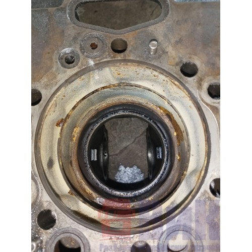 Блок цилиндров двигателя Scania 4 PDE (539), 1425318-37