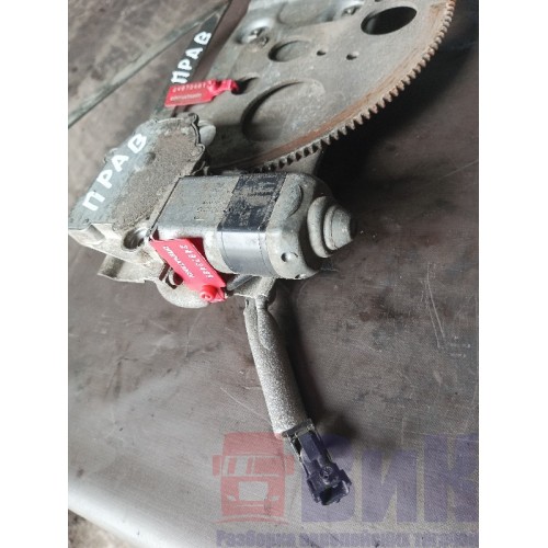 Стеклоподъемник Renault Magnum-МАСК (в сборе с мотором) RH с деф. (491) (489), 5010353075-4