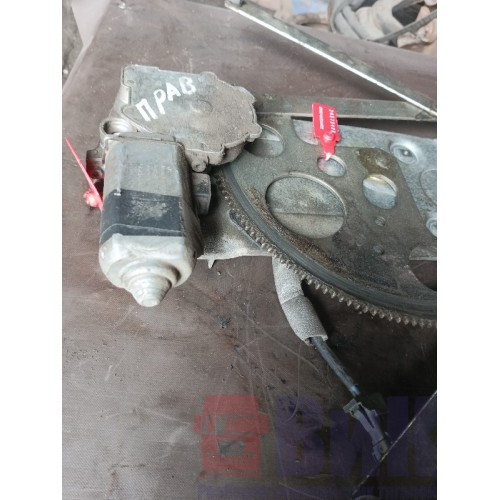 Стеклоподъемник Renault Magnum-МАСК (в сборе с мотором) RH с деф. (488) (471), 5010353075-6