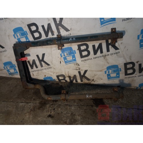 Кронштейн крыла Volvo FH 12 285650 под кабину передний RH (081), 