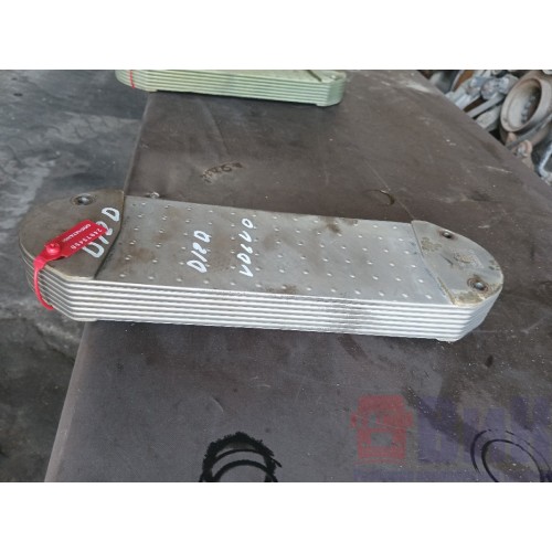 Радиатор теплообменника Volvo D12D (450), 8130186-5