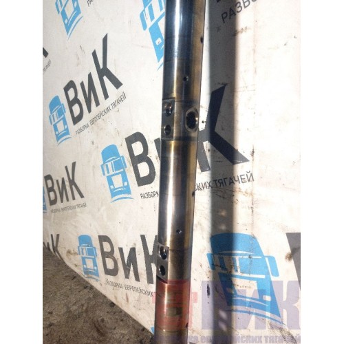 Вал рокеров Volvo FH12 D12C 257764 голый (266), 81701582495-6