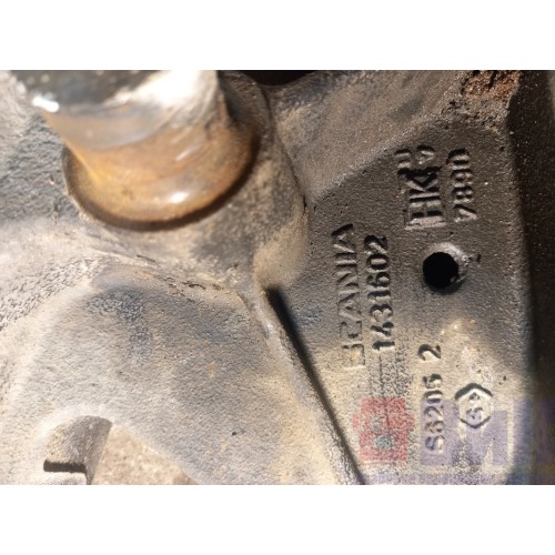 Кронштейн усилителя бампера Scania P340 126432 RH (048), 1431602-3