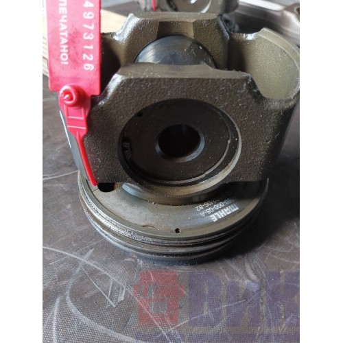 Поршень Volvo D13A (126), 216000005A  -1