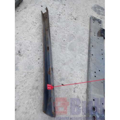 Часть кронштейна подножки откидной DAF 105/95 (977), -2