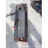 Кронштейн буксировочного крюка DAF CF в сборе (950)