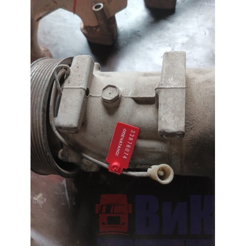Компрессор кондиционера Renault DXI 11 (074), 5010605063-5
