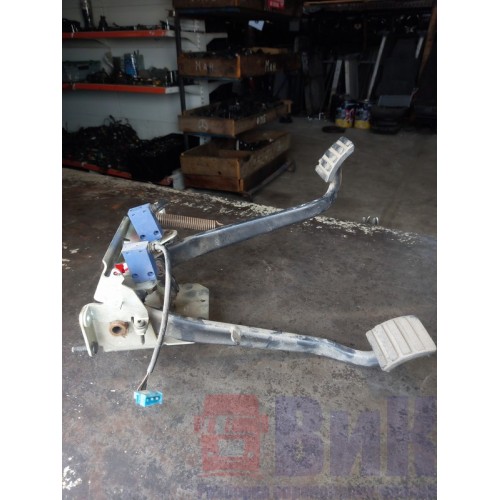 Блок педалей Scania P114 593796 (882), -4