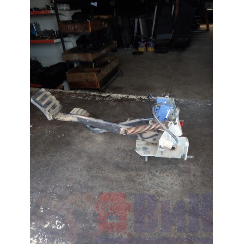 Блок педалей Scania P114 593796 (882), -1