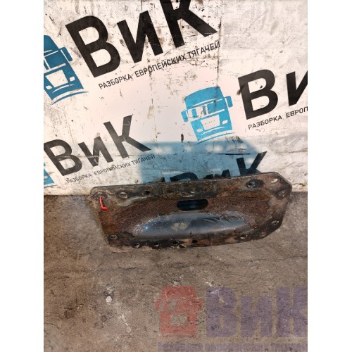 Кронштейн средней траверсы (над коробкой) MAN TGS 155964 (485), -1