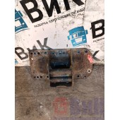 Кронштейн средней траверсы (над коробкой) MAN TGS 155964 (486)