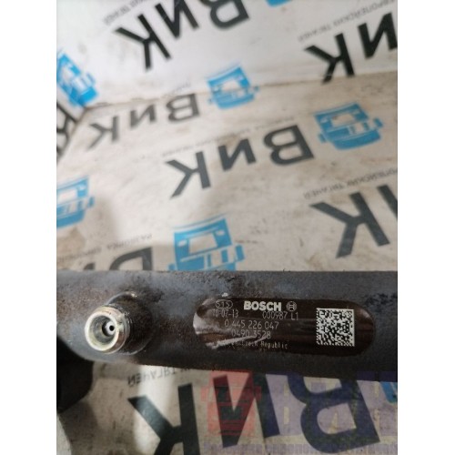 Топливная рампа Renault Midlum DXI-7 в сборе (362), 0445226047-2