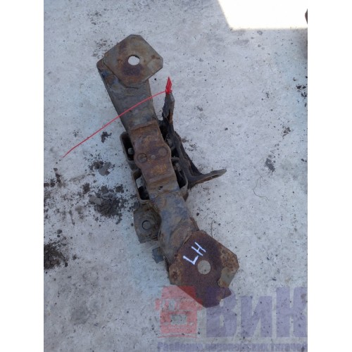 Кронштейн пневмоподушек Volvo FH (квадр.фары) LH (812), 