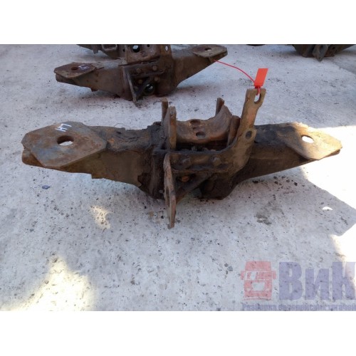 Кронштейн пневмоподушек Volvo FH (квадр.фары) LH (813), -3