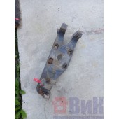 Кронштейн передней пневморессоры Volvo FH 12 LH (802)