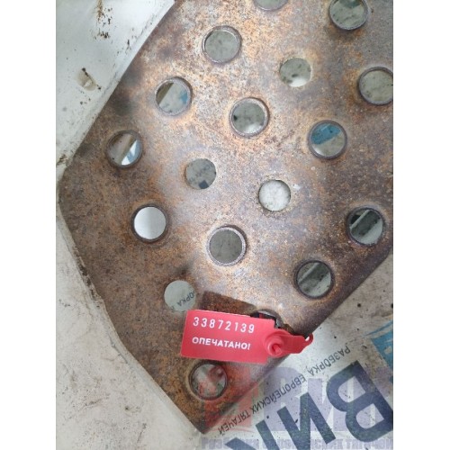 Корпус нижней подножки MAN TGS 18.440 035329 с накладкой LH деф. (139), -2