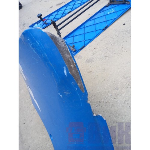 Спойлер кабины Scania боковой верхний RH деф. (943), 1348532-8