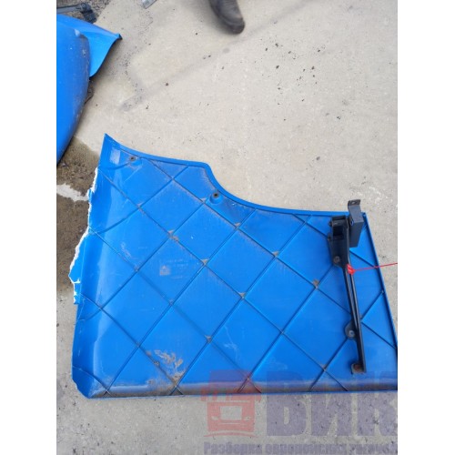 Спойлер кабины Scania боковой верхний LH деф. (944), 1348531-3