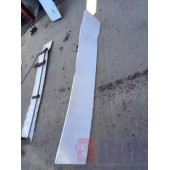 Спойлер кабины MAN ш.к. боковой RH деф. (955)