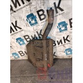 Кронштейн полукрыла Scania R 420 037773 задний передний LH (622)