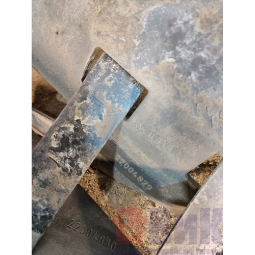 Кронштейн ресивера Volvo FH 4 704890 в сборе с хомутами (483), 22004830-1