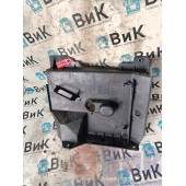 Кронштейн распределительной коробки  АКБ Volvo FH 4 704890 (421)