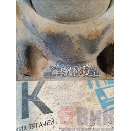 Кронштейн переднего амортизатора Scania R 440 318231 нижний RH (196), 1354062-1