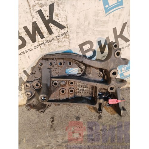 Кронштейн буксировочного пальца Scania R 440 318231 LH (175), 1846826