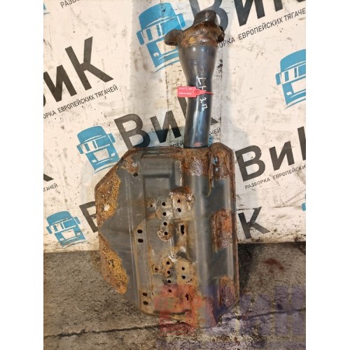 Кронштейн полукрыла Scania R 440 318231 задний передний LH (146), 