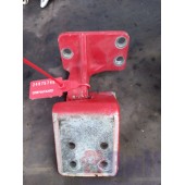 Петля двери MAN нижняя RH (749)