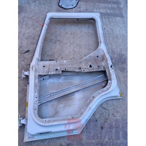 Каркас двери Renault Premium DCI RH с петлями (789), -3