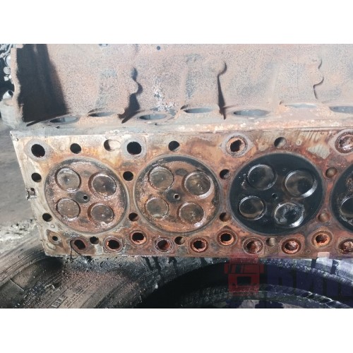 Головка блока цилиндров (ГБЦ) Renault Premium DXI-11 (401), 20464480-1