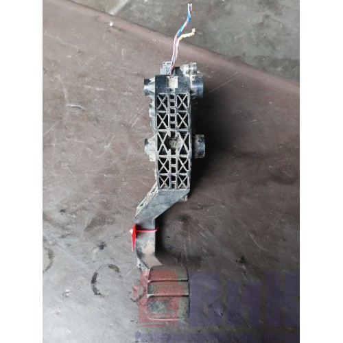 Педаль газа Scania 5 в сборе с реостатом (491), 1753411-3