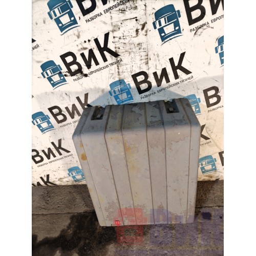Крышка ящика АКБ Iveco EuroStar 160577 (038), 