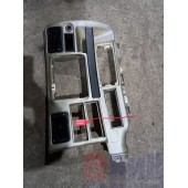 Накладка торпедо Renault Magnum DXI 12 (689)