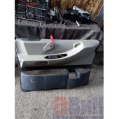 Обшивка (карта) двери Renault Magnum DXI 13 RH (648)