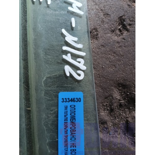 Стекло двери (основное) Renault Magnum DXI RH (630), -3