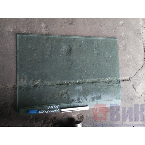 Стекло двери (основное) Renault Magnum DXI RH (630), -1